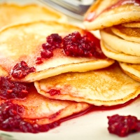 Oladushki - small Russian pancakes